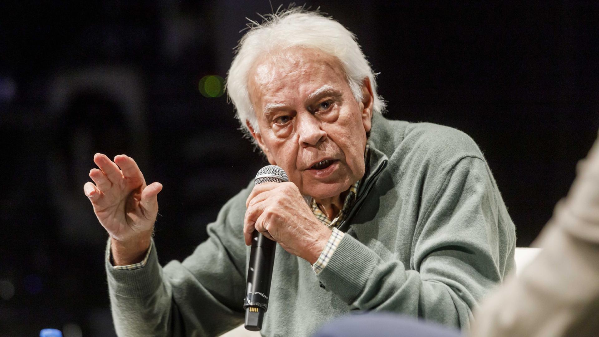 Felipe González