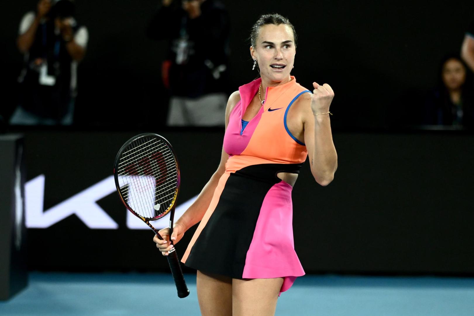 La bielorrusa Aryna Sabalenka selló su pase a la final del Abierto de Australia tras imponerse con autoridad a la ucraniana Elina Svitolina por 6-2 y 6-3