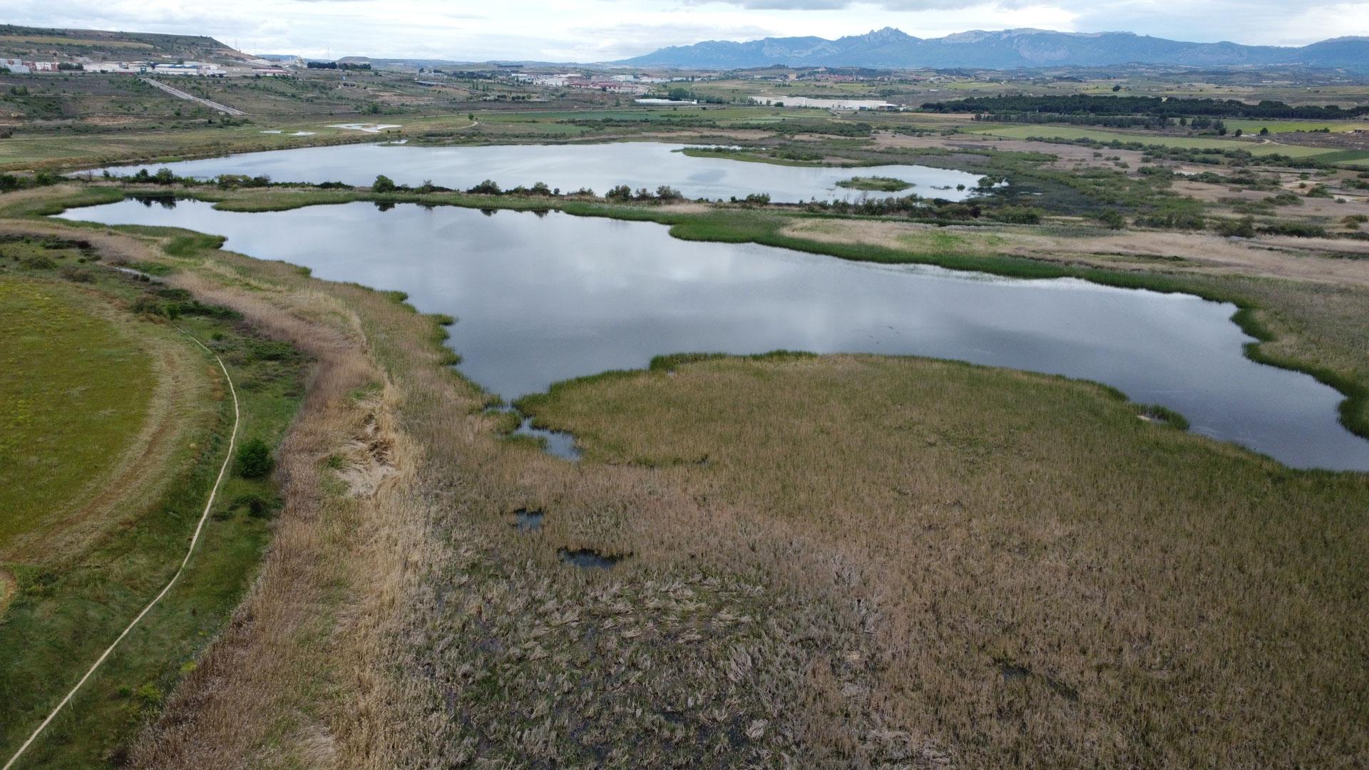 Vista panorámica del embalse de las Cañas