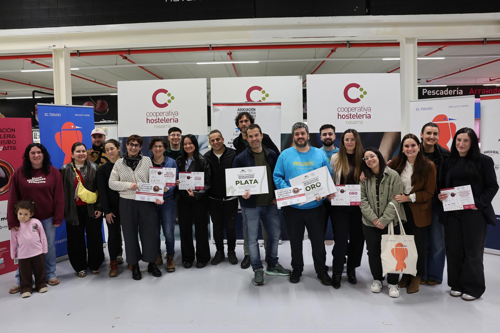 Los ganadores del certamen, durante la entrega de los premios