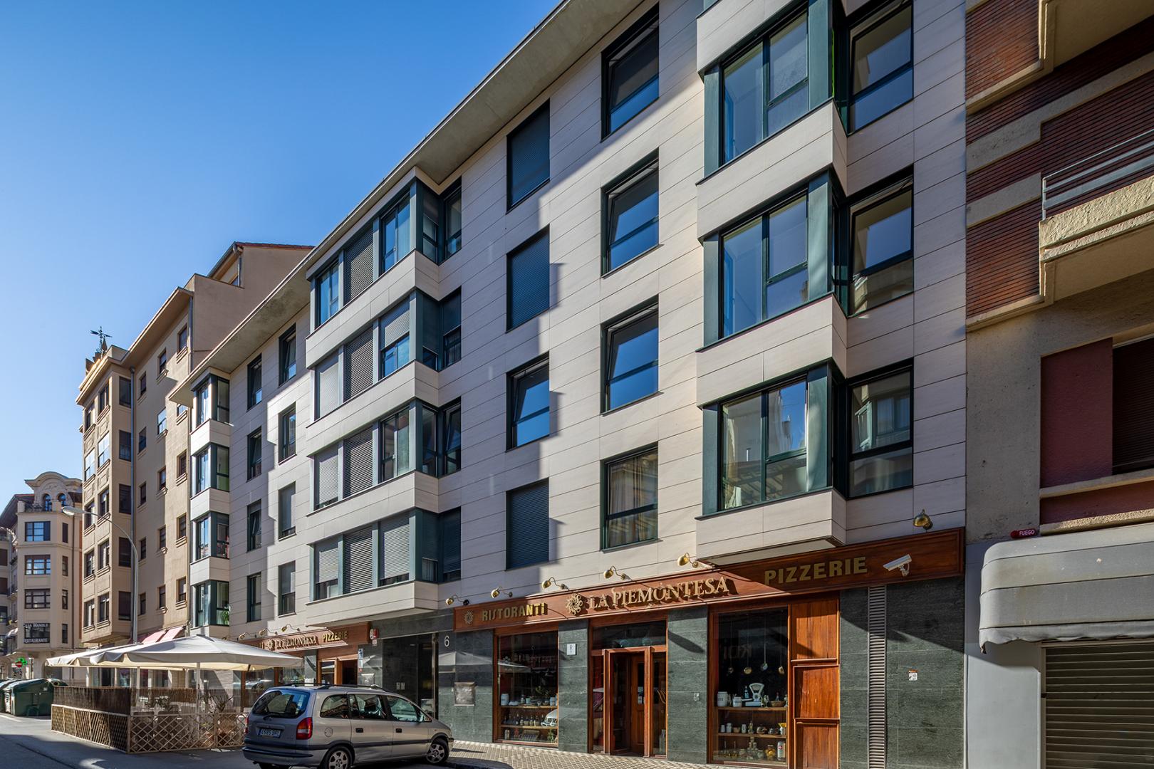 Último apartamento con garaje en pleno Ensanche