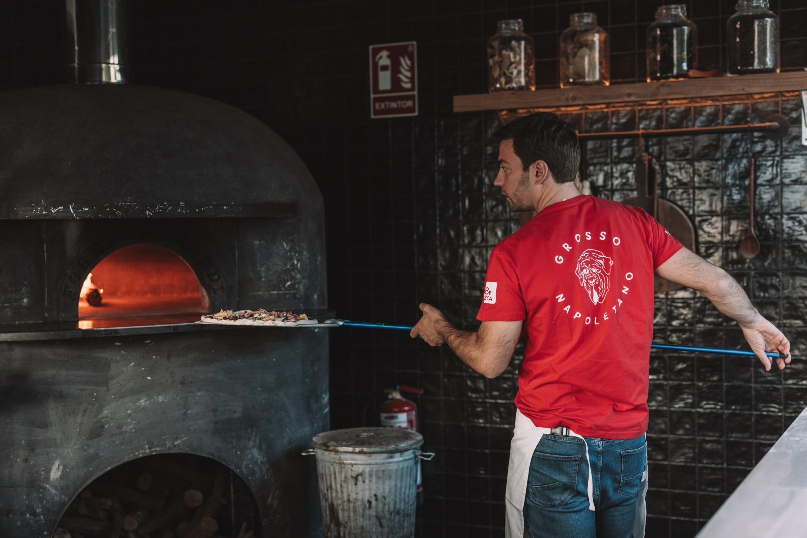 La compañía ha sido reconocida en 2023 y 2024 como la Mejor Cadena de Pizza Artesanal del Mundo y en 2025 como la Mejor Cadena de Pizza Artesanal de España