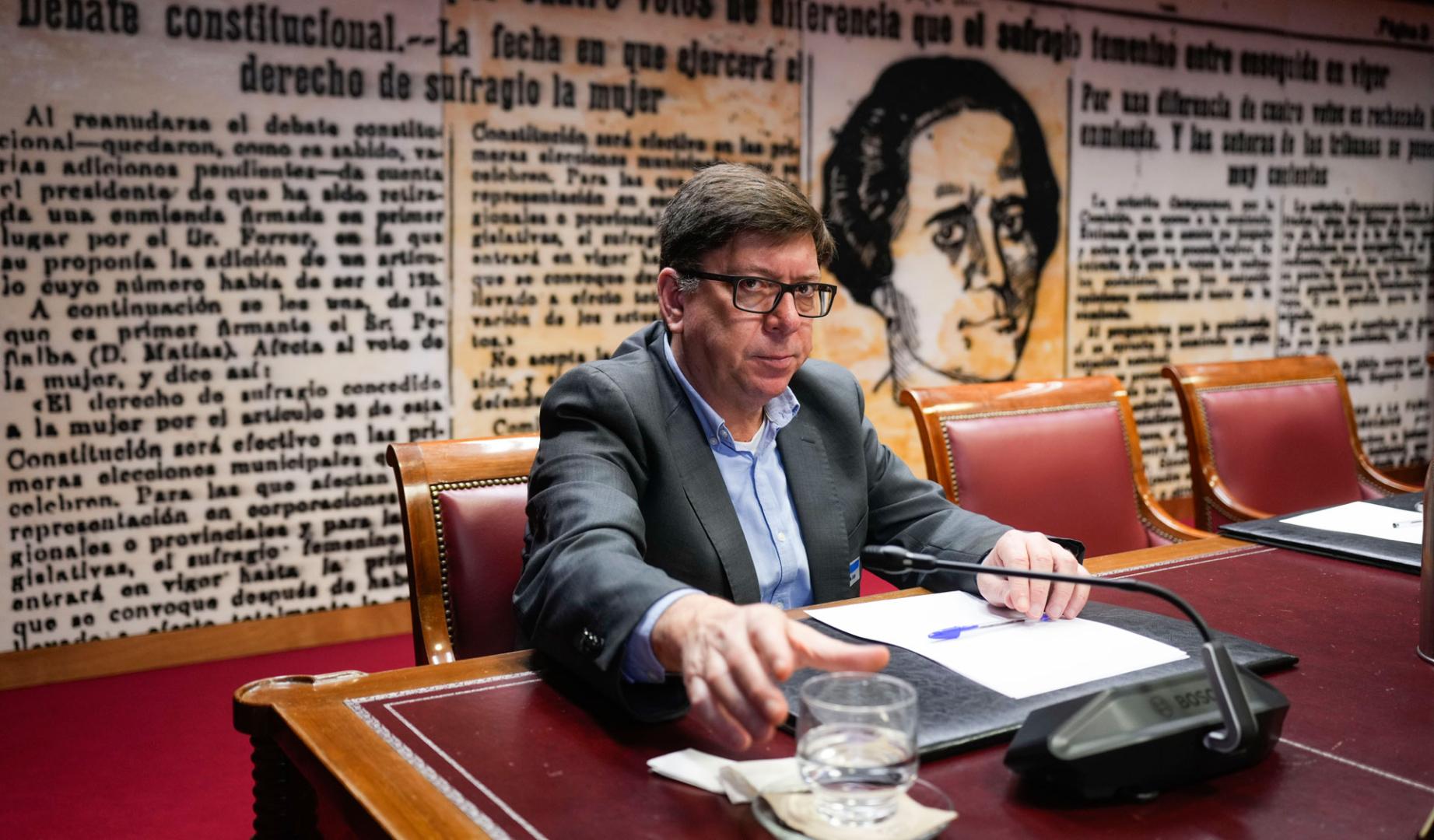 El exdirigente socialista Paco Salazar, quien dejó sus cargos en Moncloa y Ferraz hace siete meses por acusaciones de acoso sexual a compañeras de trabajo, y que fue elegido tres veces diputado en el Congreso, durante su comparecencia este jueves en la comisión de investigación del caso Koldo del Senado