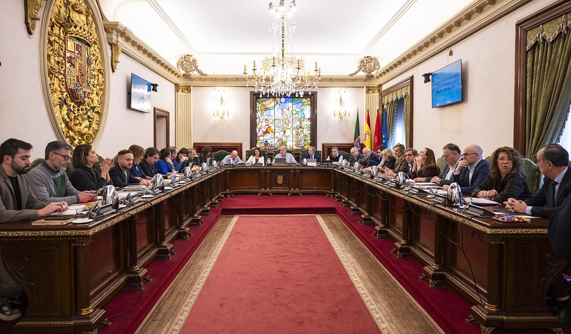 Vista general del pleno del Ayuntamiento de Pamplona