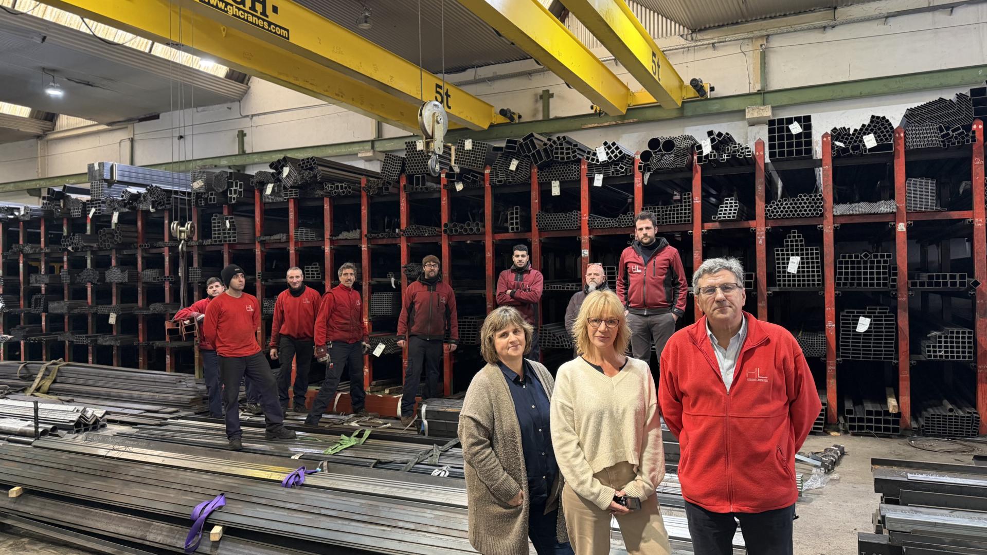 Instalaciones y plantilla de Hierros y Suministros Landaben