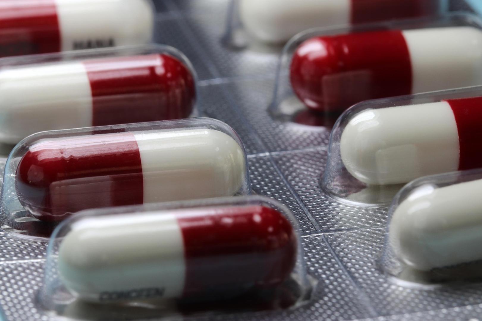 Las recetas falsas eran de dos tipos de medicamentos: uno prescrito como ansiolítico, y el otro, conteniendo como uno de sus principios activos la codeína