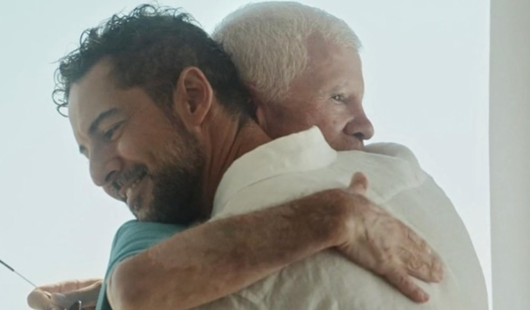 David Bisbal, junto a su padre, en una fotografía publicada en Instagram por el cantante en el 83 cumpleaños de su progenitor