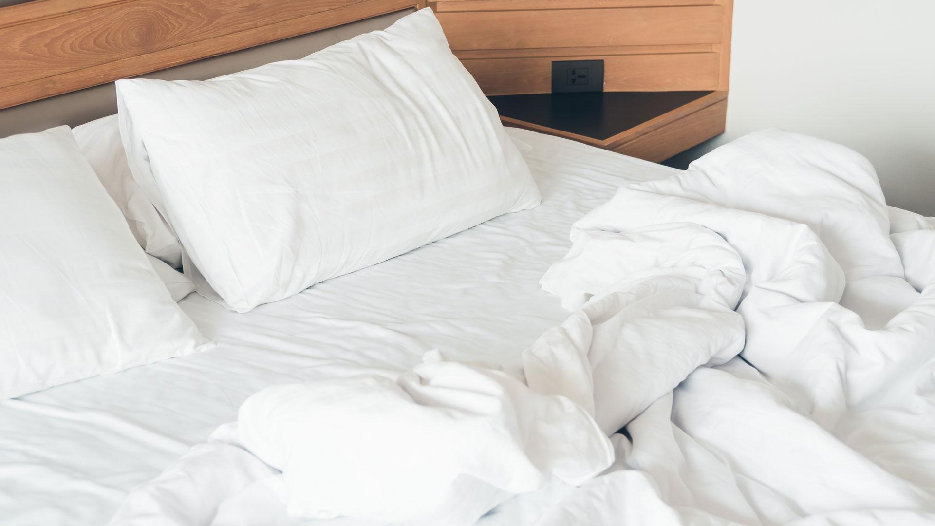 Una cama sin hacer