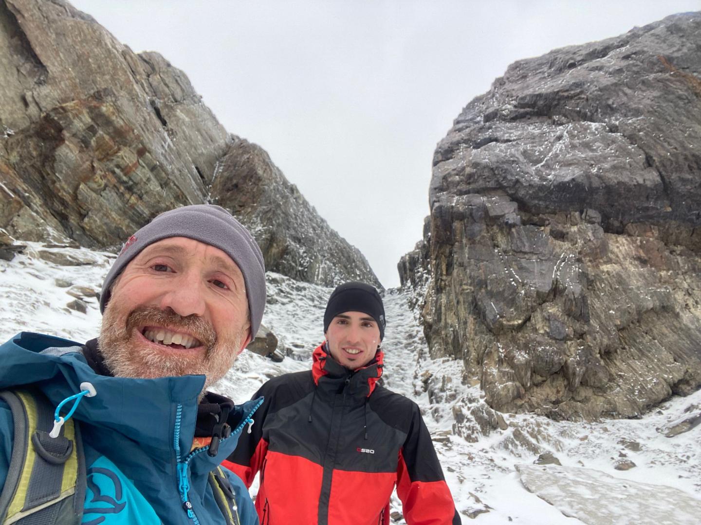 Jorge y Aimar Urquizu, en uno de sus últimos entrenamientos para La Misión en Ushuaia