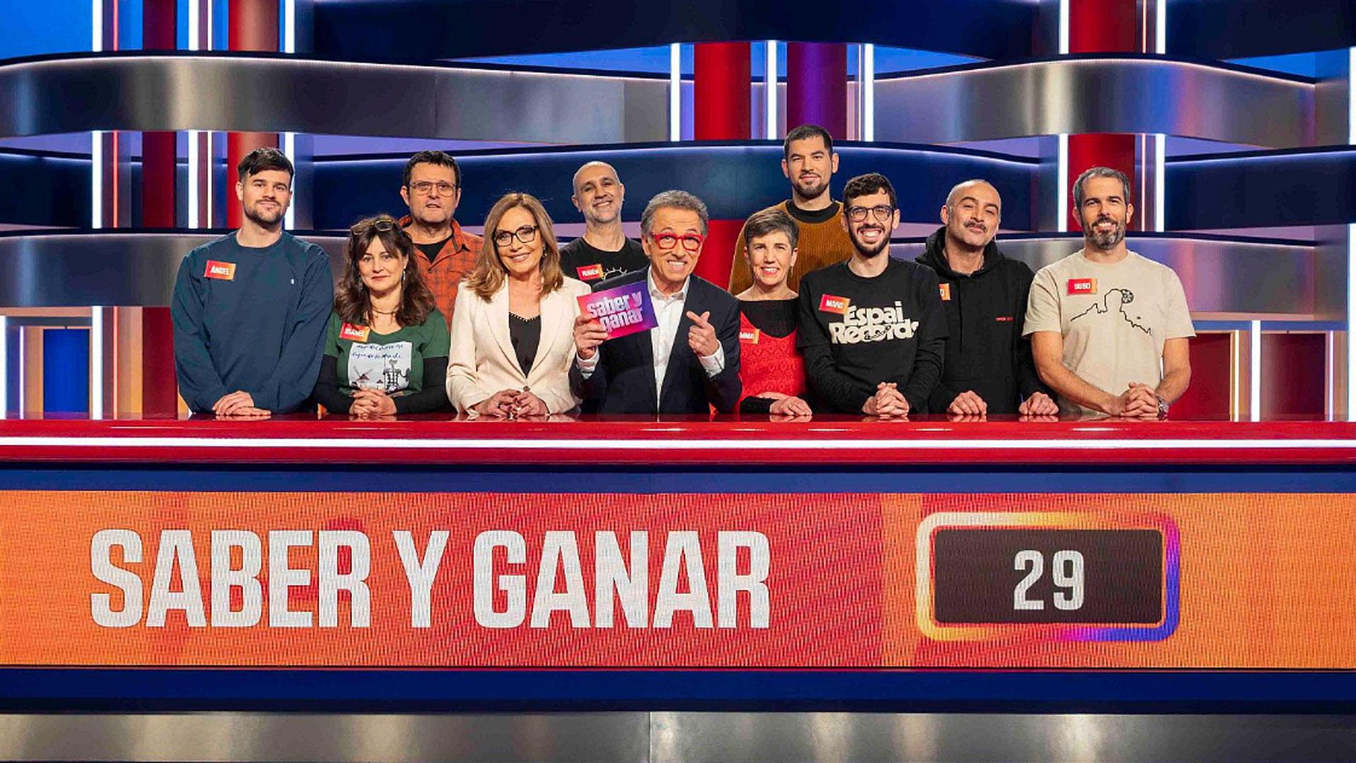Los Magníficos de 'Saber y Ganar' con Jordi Hurtado y Pilar Vázquez