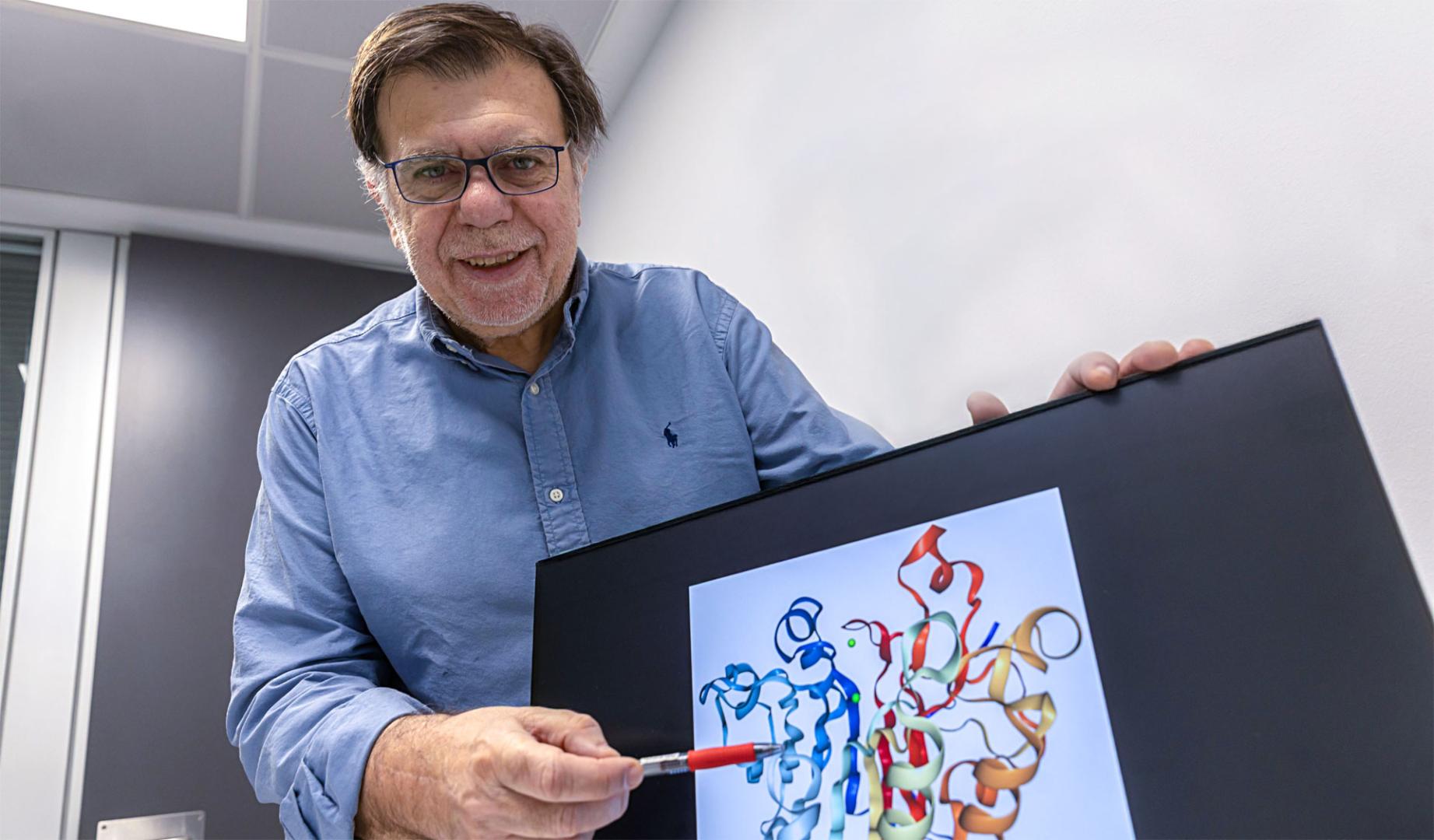El Dr. Froilán Granero, investigador del Departamento de Cirugía Ortopédica y Traumatología y autor principal del estudio.