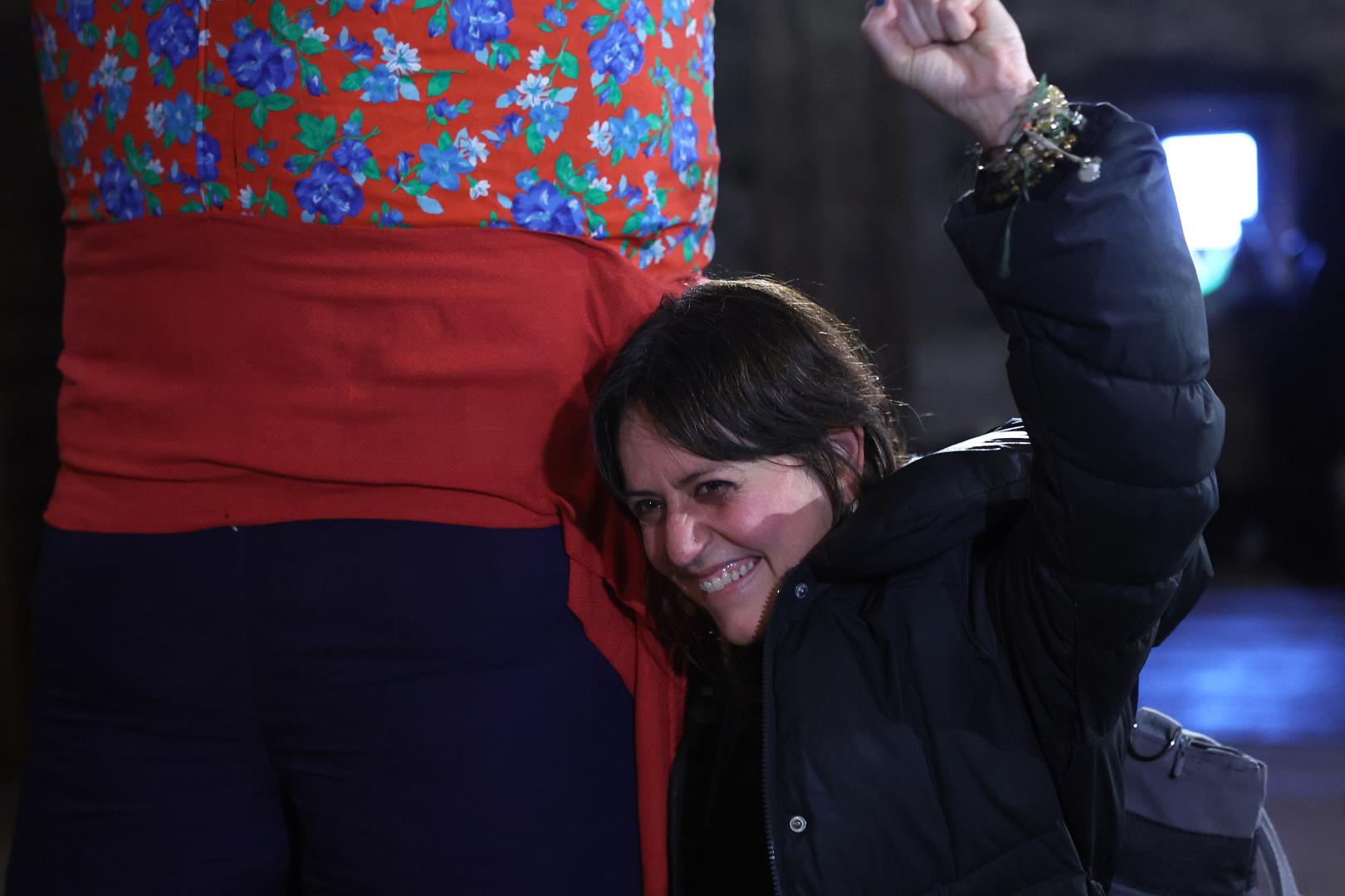 En la imagen, Itziar Ituño junto a Miel Otxin, antes de disfrazarse de txatxo.