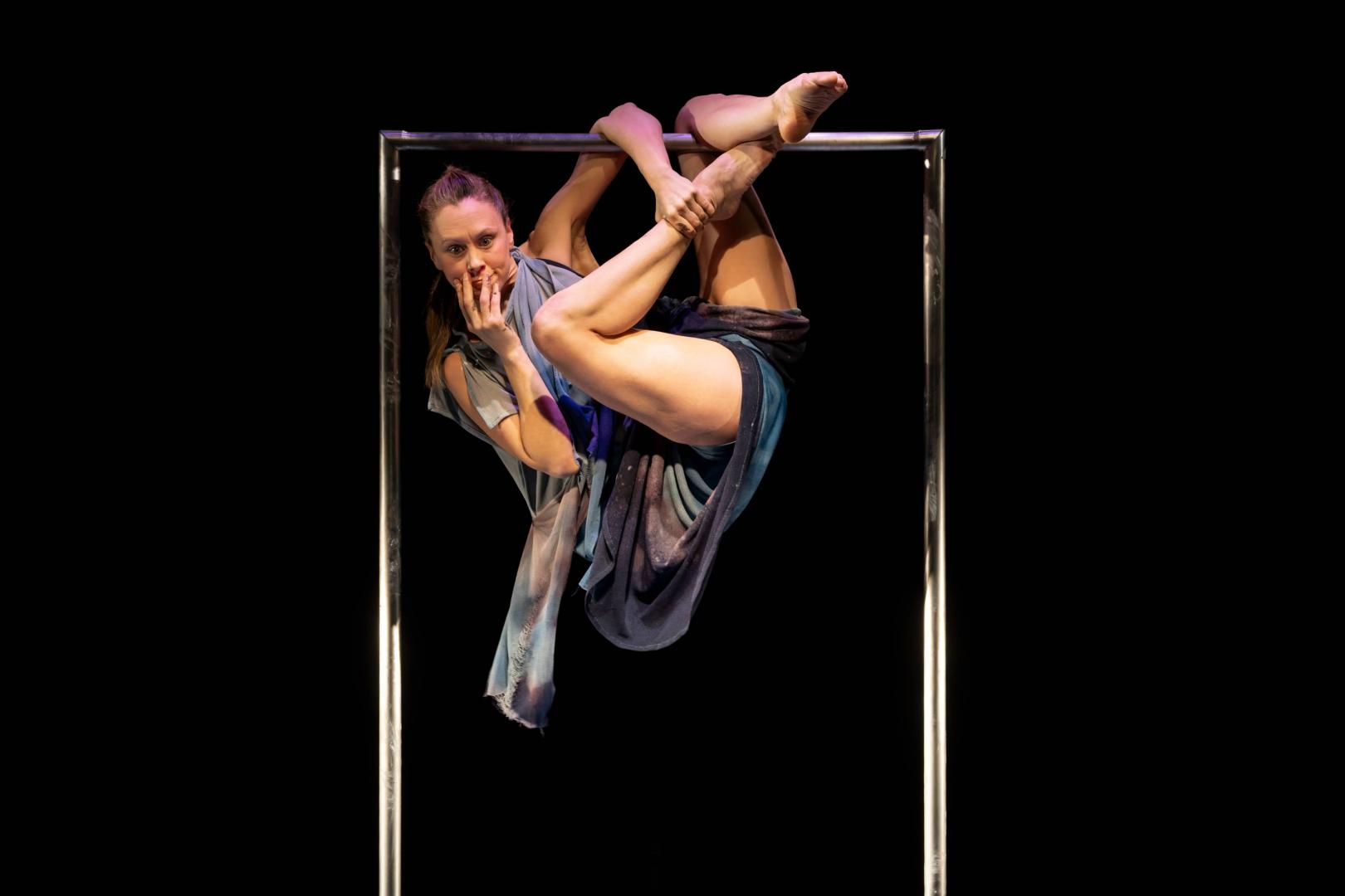 Izaskun Lasarte protagoniza 'Nuur' (luz, en árabe), el séptimo espectáculo de La Banda Teatro Circo.