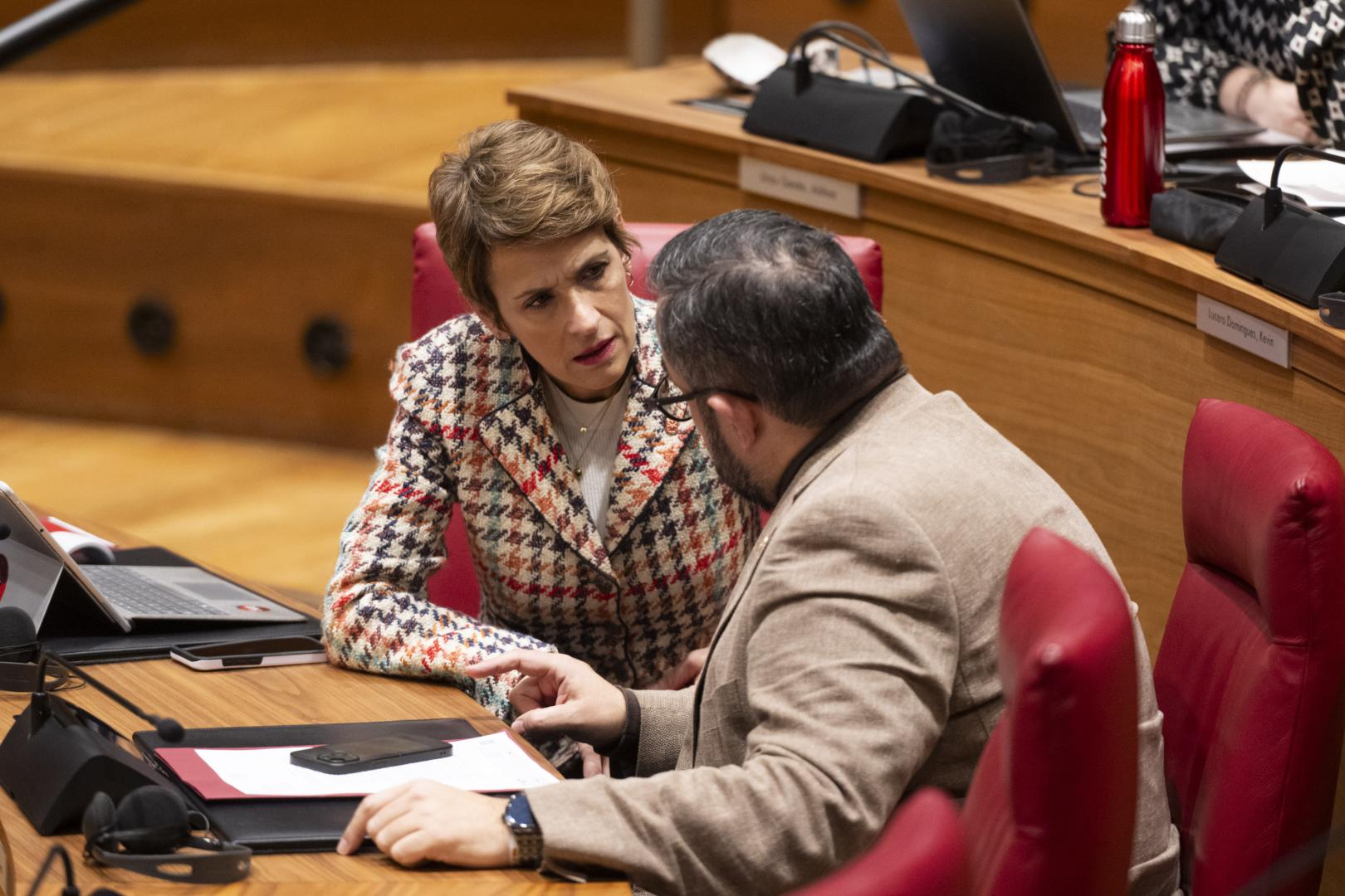 *A: Irati Aizpurua San Román *F: 19-02-26 *T: Pleno. *L: Parlamento de Navarra.