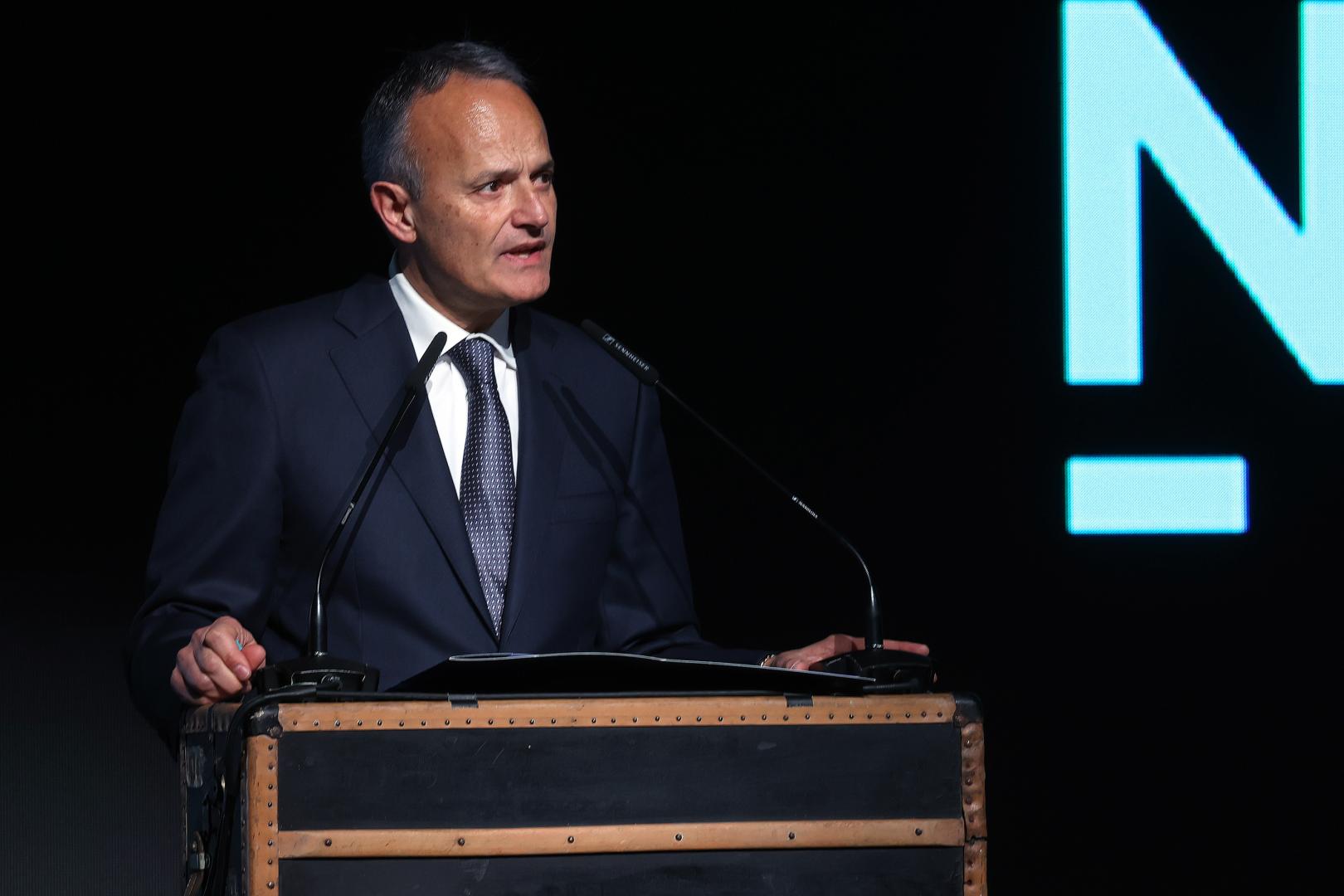 A: EDUARDO BUXENS F:   20 FEBRERO 2026 L:  PAMPLONA , NAVARRA ARENA T:  El empresario Sergio Beni (Elaborados Naturales) recibe el Premio Navarra Empresarial 2026 por su trayectoria
