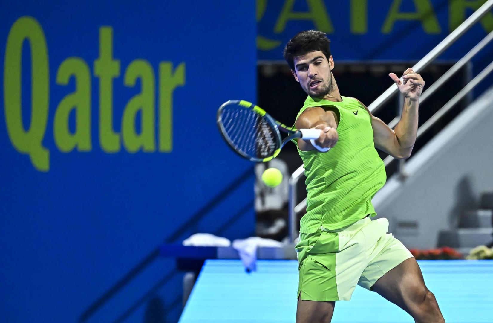 Alcaraz, en un momento del partido ante Andrey Rublev en el torneo ATP 500 de Doha