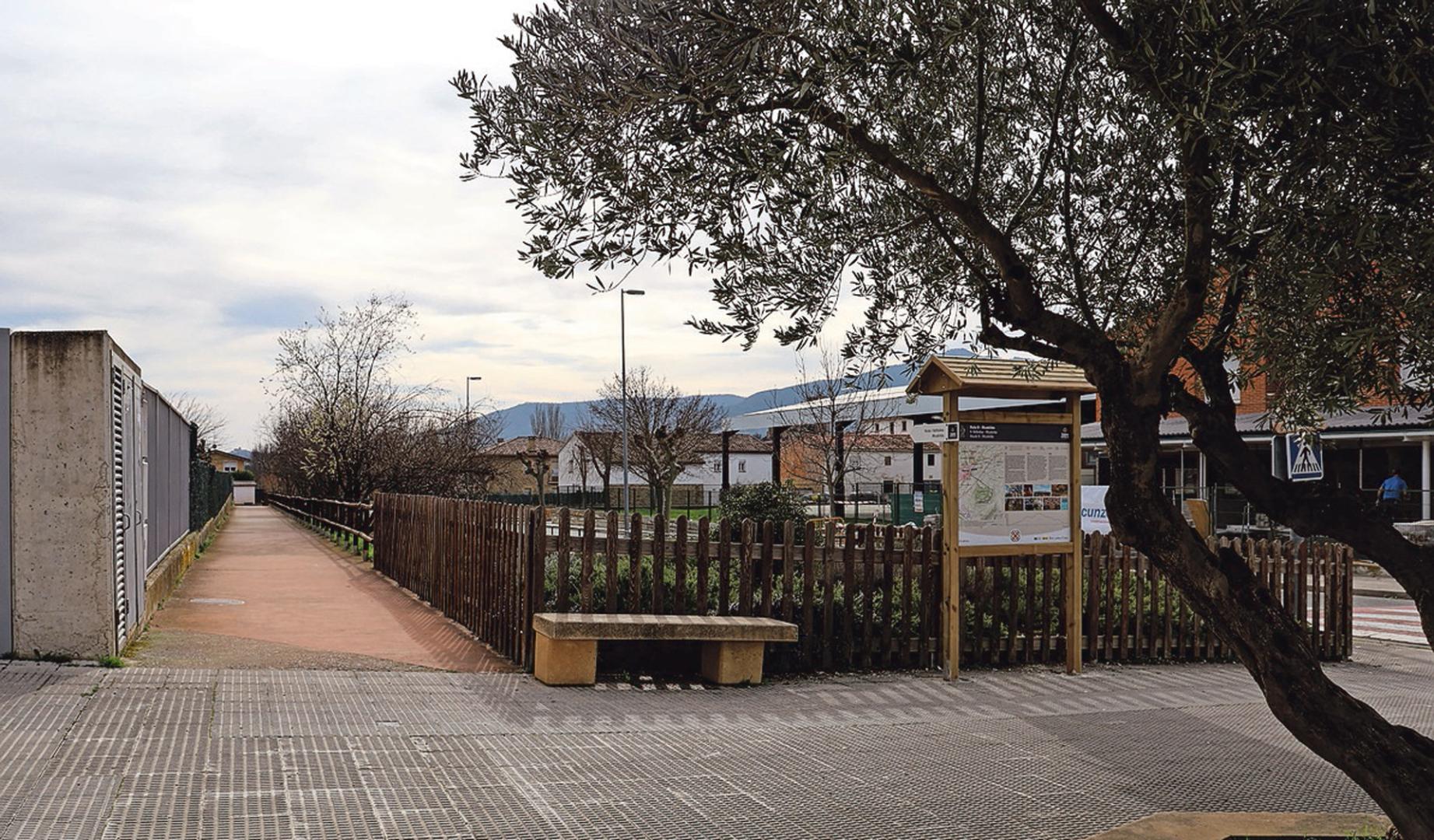 Una de las rutas señalizadas en término de Villatuerta