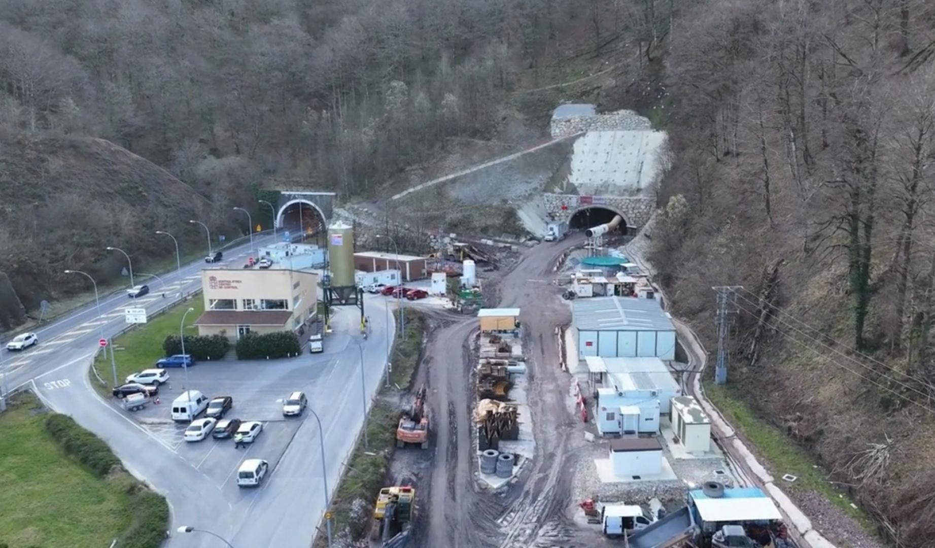 Obras de duplicación del túnel de Belate.