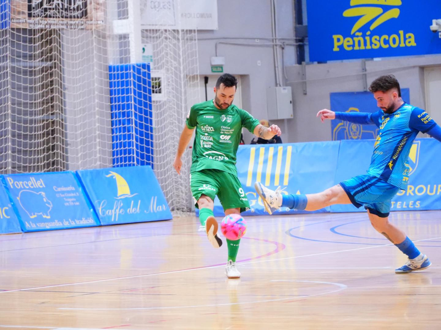 Dani Saldise, jugador de Osasuna Magna, en una jugada