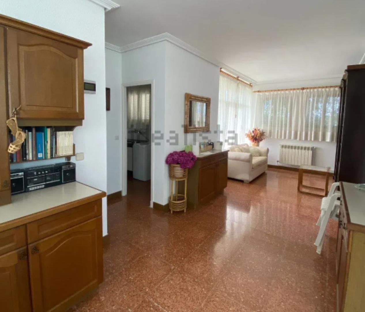 Salón en la segunda planta