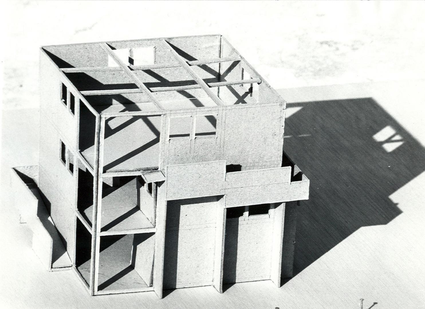 Maqueta de la casa proyectada por Biurrun