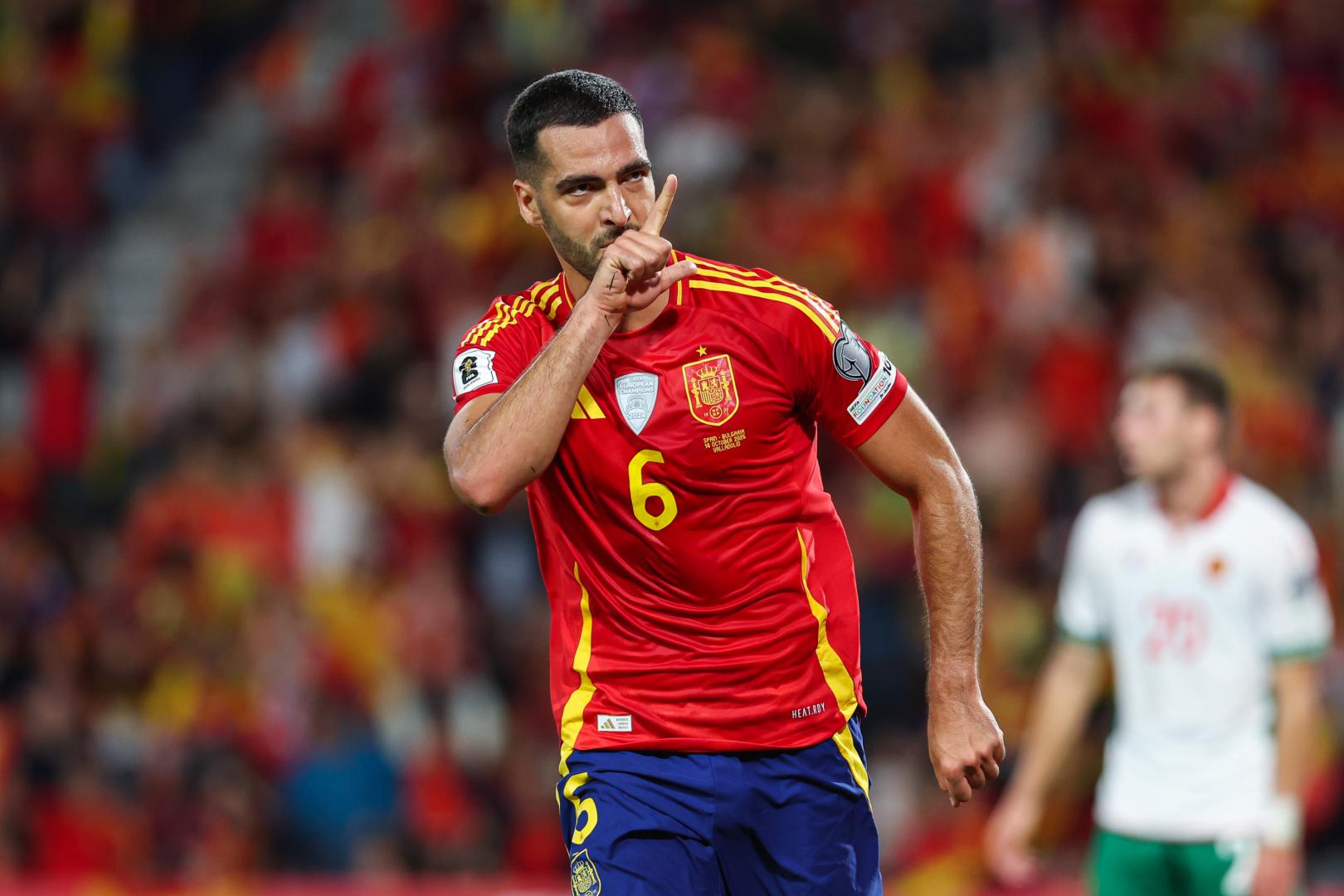 Mikel Merino, en uno de sus goles ante Bulgaria