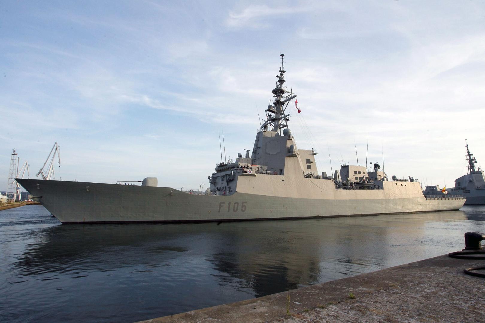 fragata ‘Cristóbal Colón’