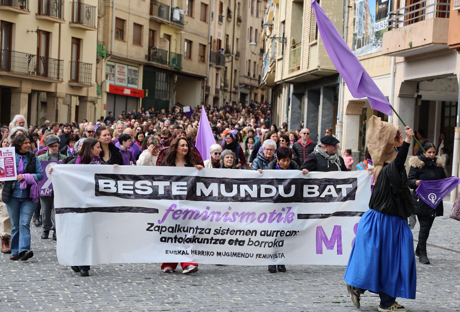 Manifestación en Estella en el Día de la Mujer