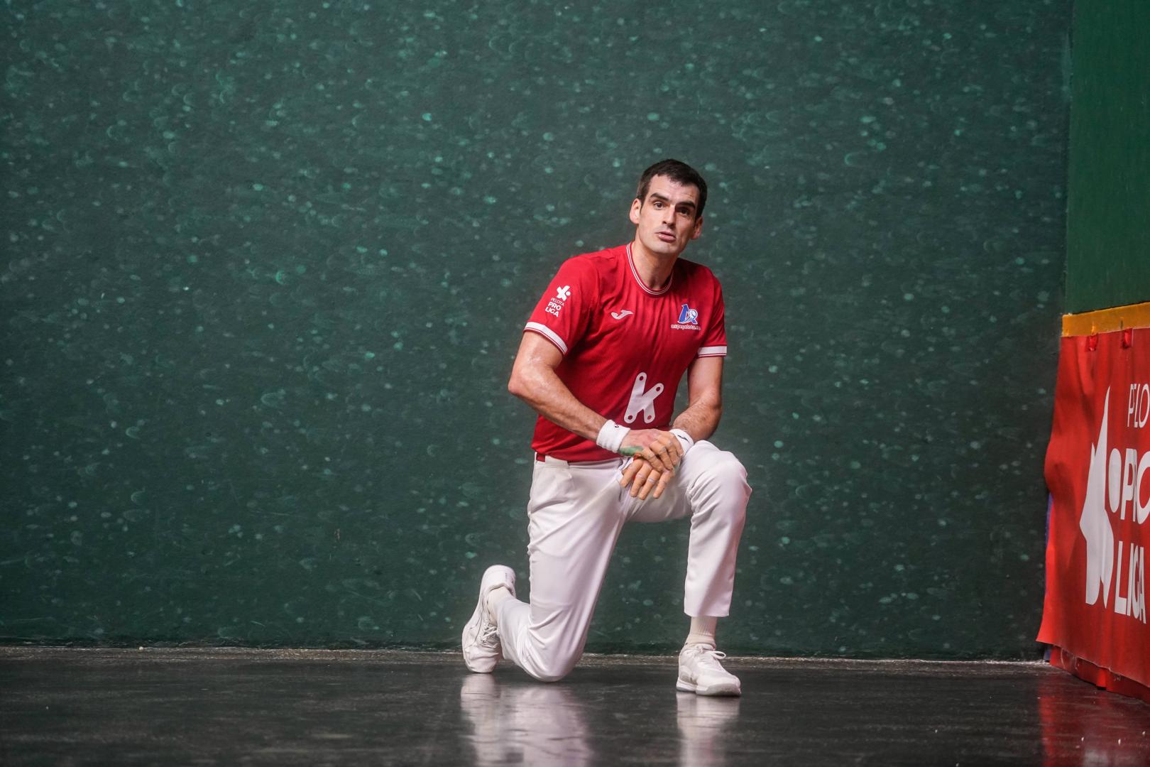 Joseba Ezkurdia, en un lance del partido del Ogueta.