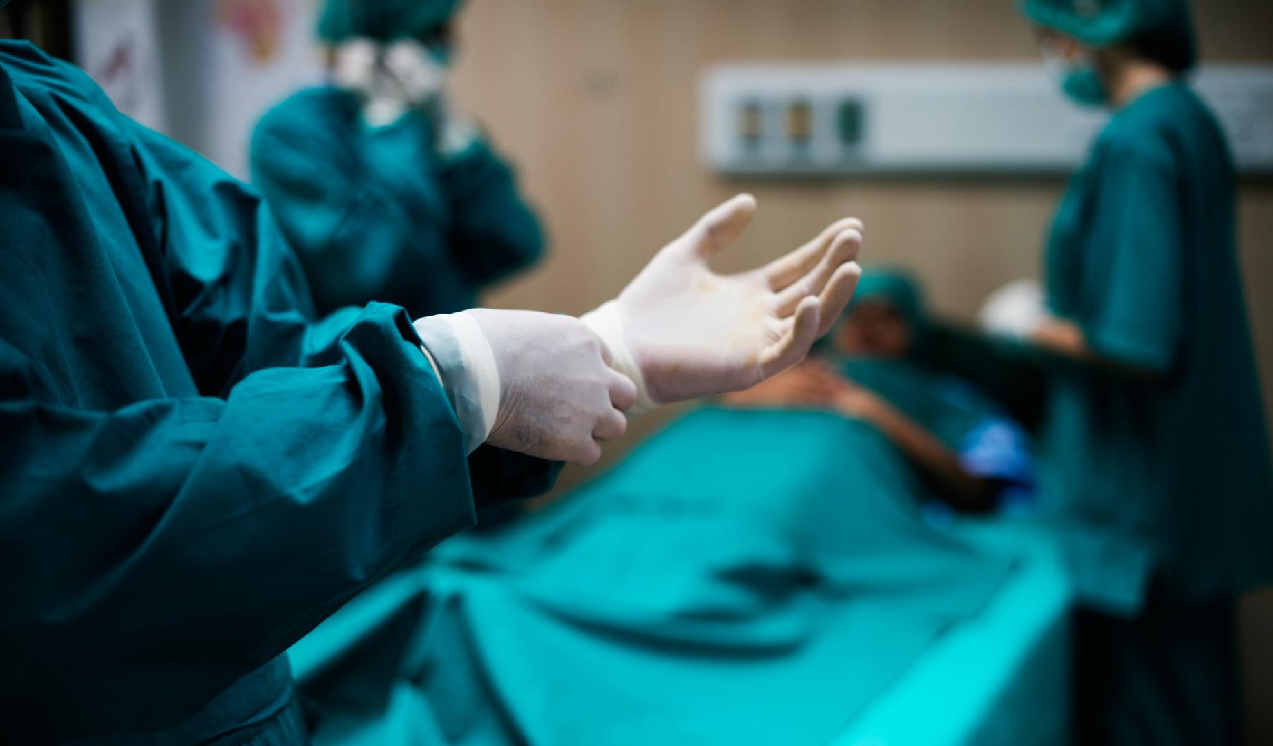 Imagen de archivo de una operación médica