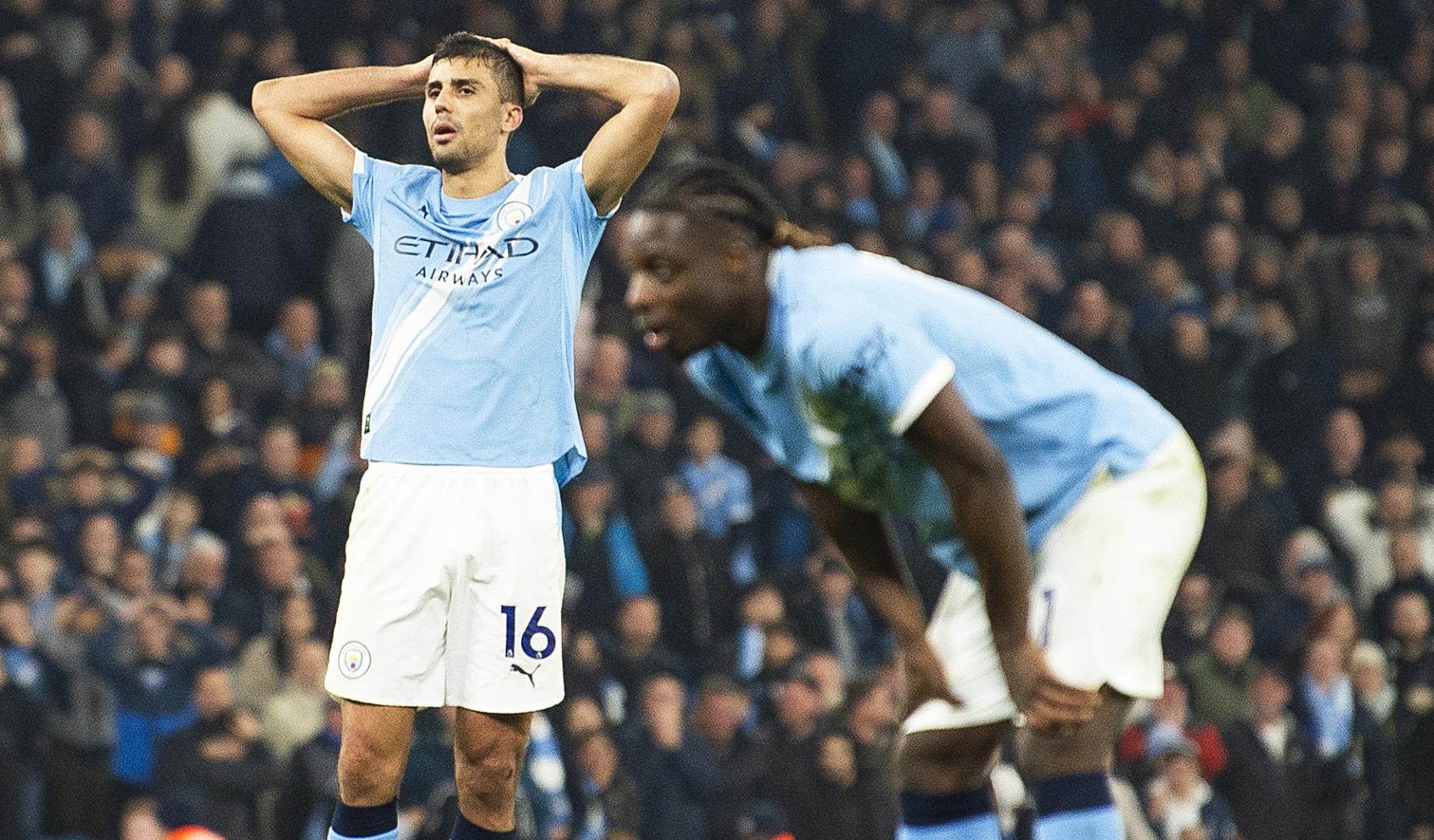 Rodri se lamenta tras el empate contra el Nottingham Forest en su estadio