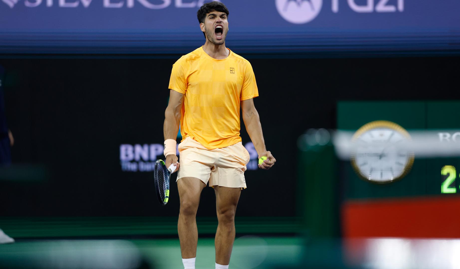 Carlos Alcaraz frente a Arthur Rinderknech en Indian Wells