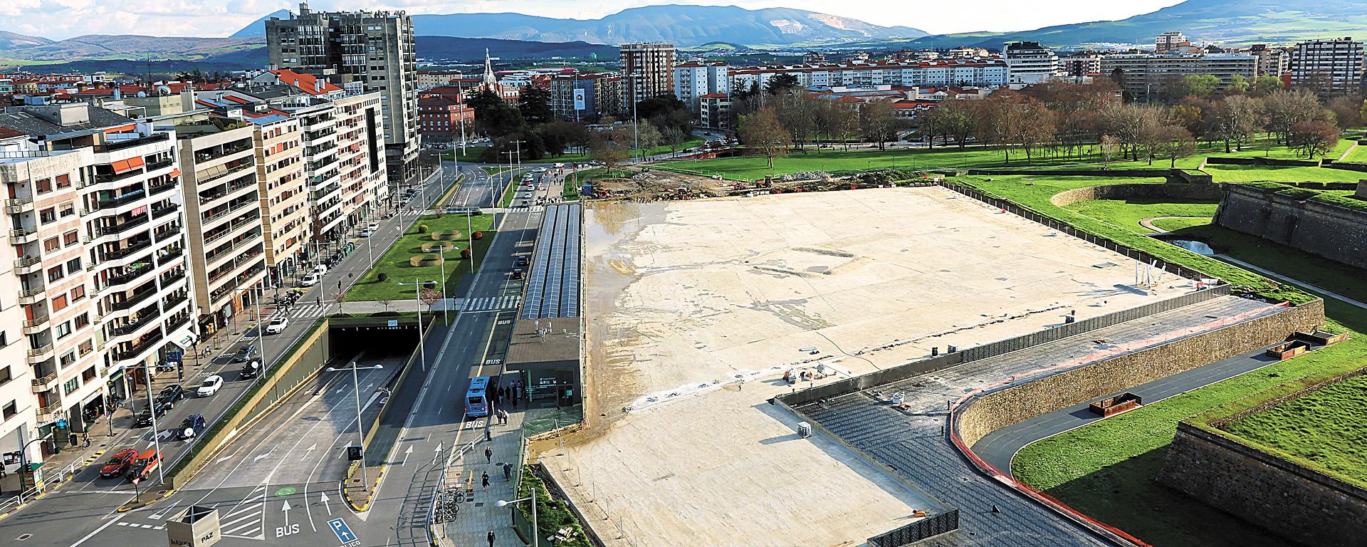 Las obras en la superficie de la estación de autobuses avanzan, tras haber retirado toda la tierra