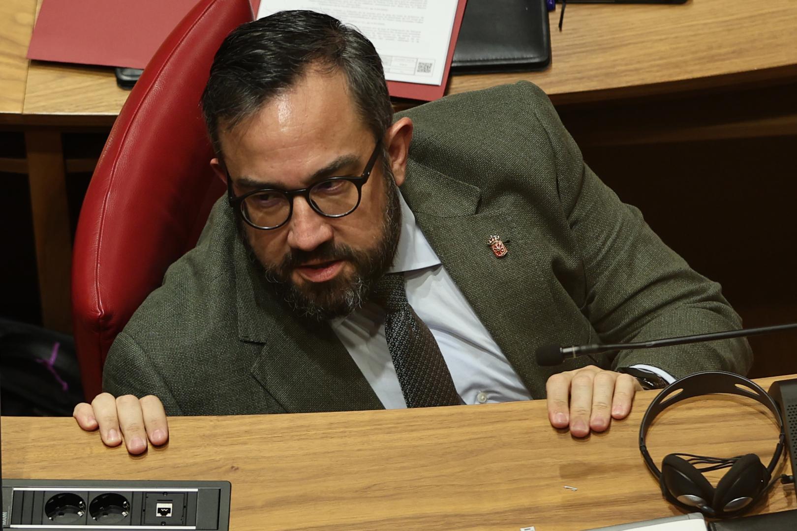 El vivcepresidente y portavoz del Gobierno, Javier Remírez, durante un pleno reciente del Parlamento