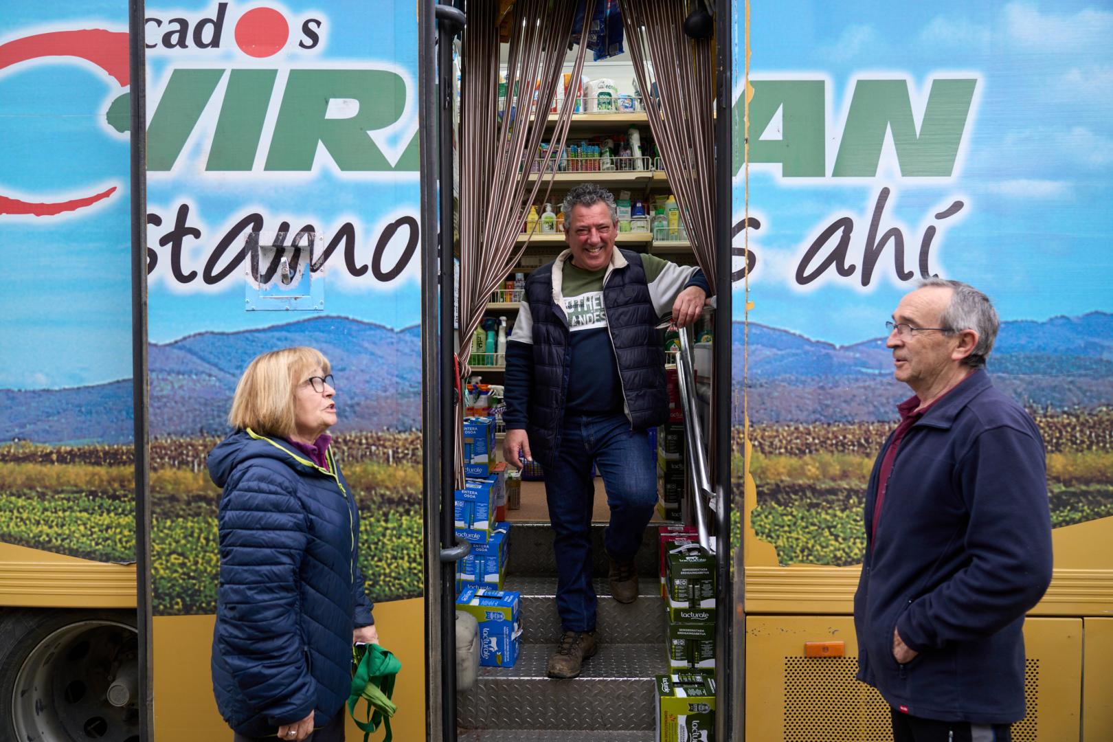 Lourdes Gallardón, José Ramón Ventura y Juan Oroz