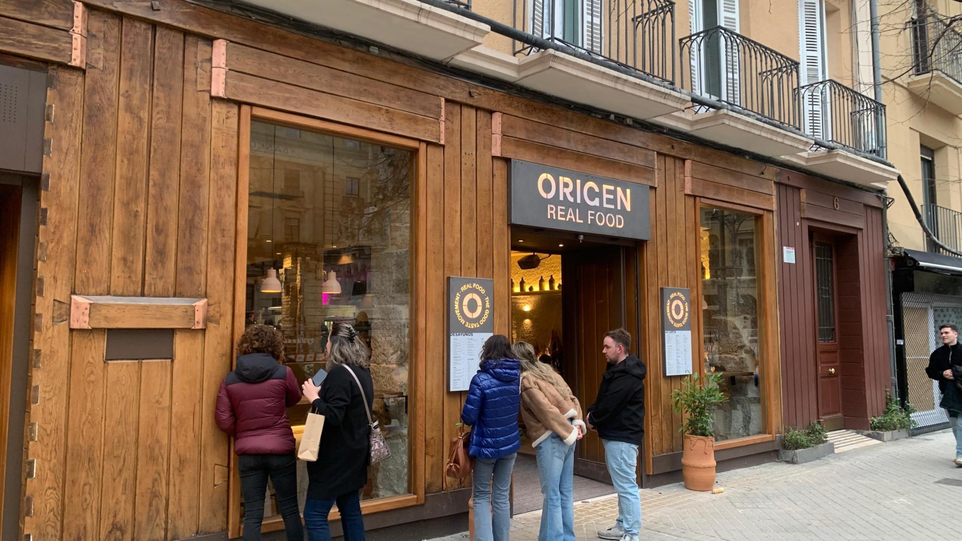 La fachada de Origen Real Food, que recupera en parte el aspecto del antiguo restaurante Las Pocholas