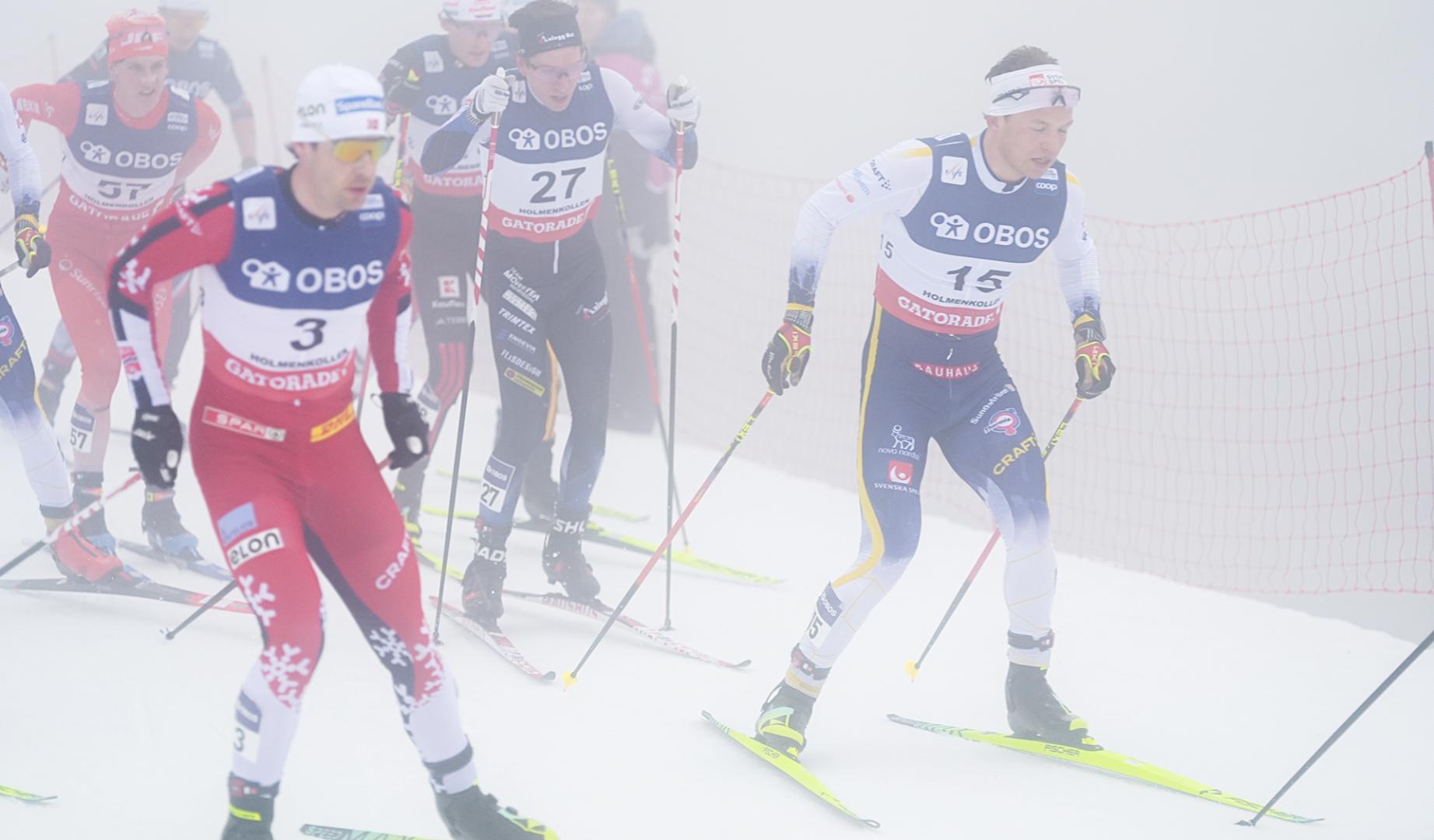 Salida de la prueba masculina de los 50 km en el Mundial de Oslo