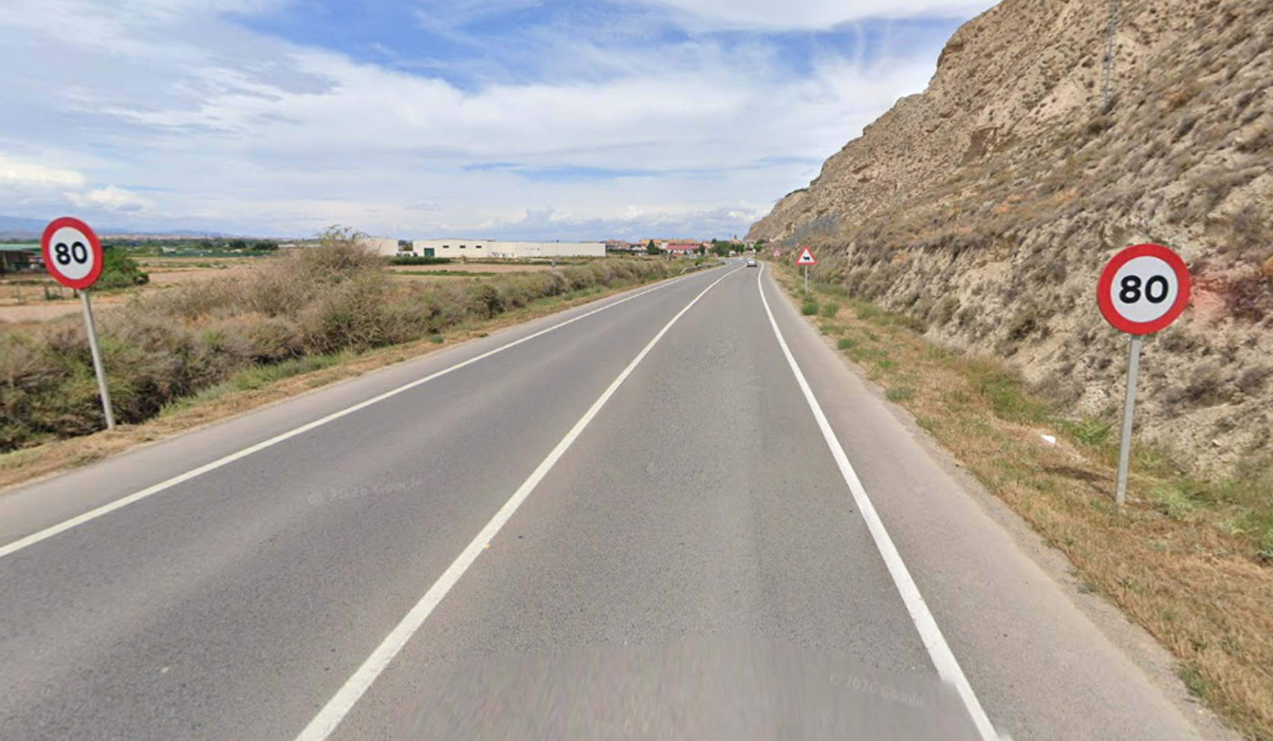 La NA-134, Eje del Ebro, a su paso por Azagra