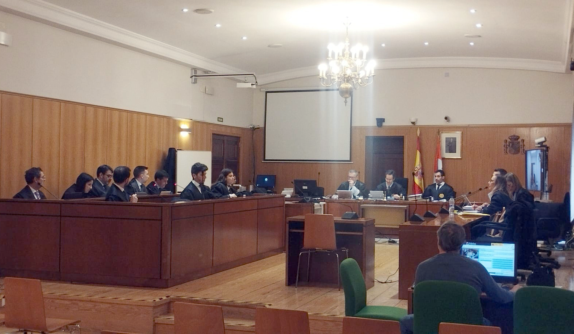 Jornada del juicio por el 'caso ataúdes' en la Audiencia de Valladolid