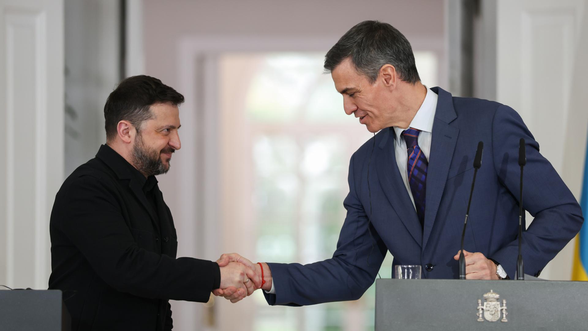 Pedro Sánchez y Volodimir Zelenski