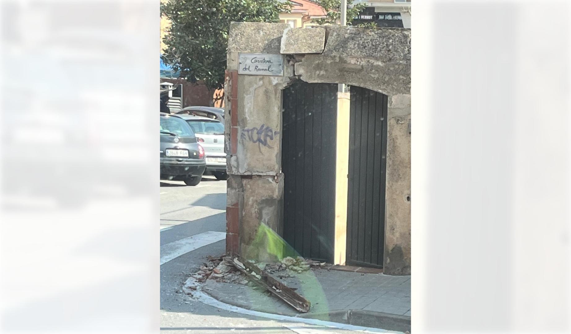 Imagen del muro afectado en Premiá