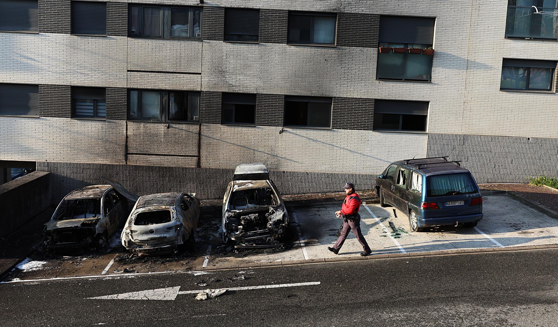 Estado en el que quedaron los coches afectados por las llamas