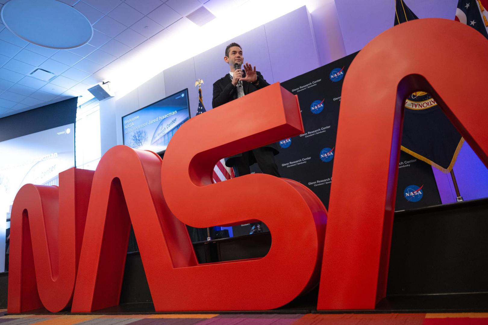 La NASA ha informado este martes de una estrategia de despliegue lunar por fases