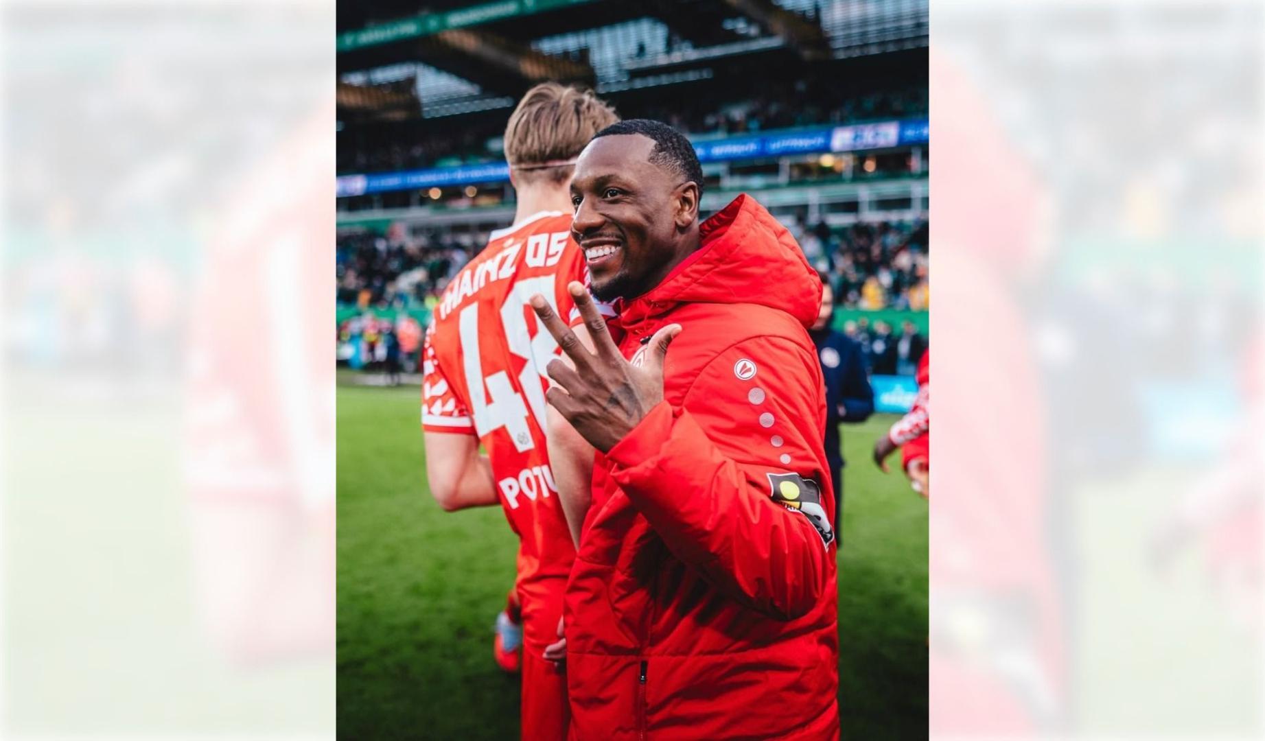 Sheraldo Becker, tras uno de los triunfos con el Mainz