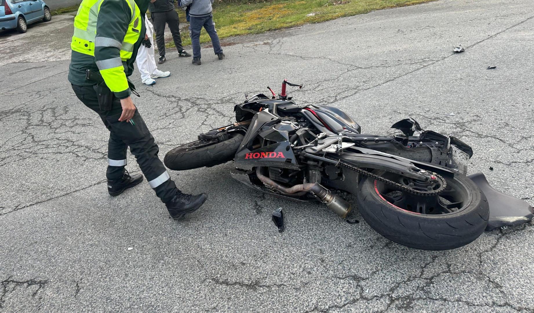 Herido grave un joven de 23 años tras una colisión entre un tractor y una motocicleta en Ultzama