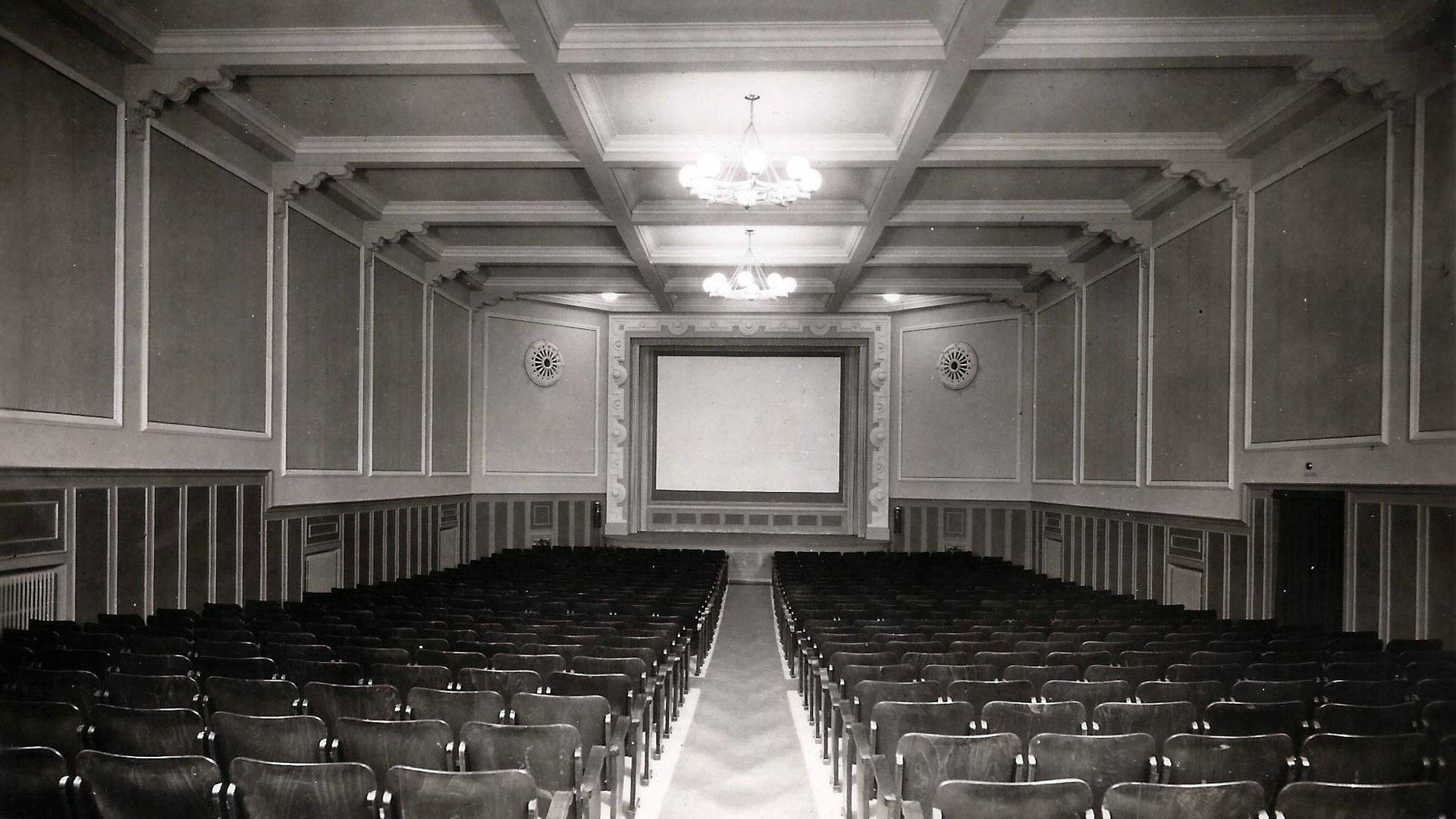 El interior del cine Amaya de la Rochapea