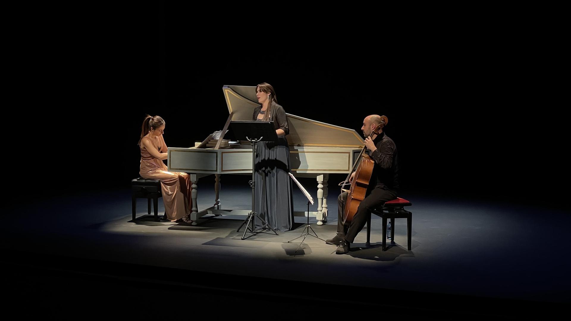 La soprano Eugenia Boix, junto a la agrupación Pérgamo Ensemble