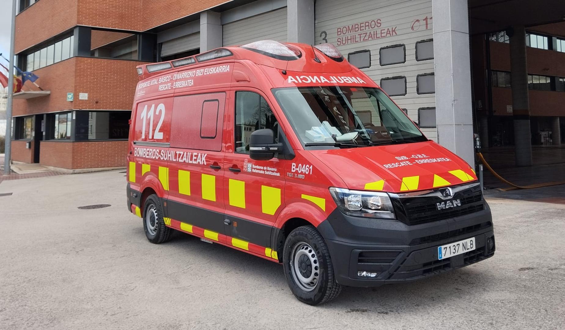 Nueva ambulancia de soporte vital básico para el parque de Tafalla