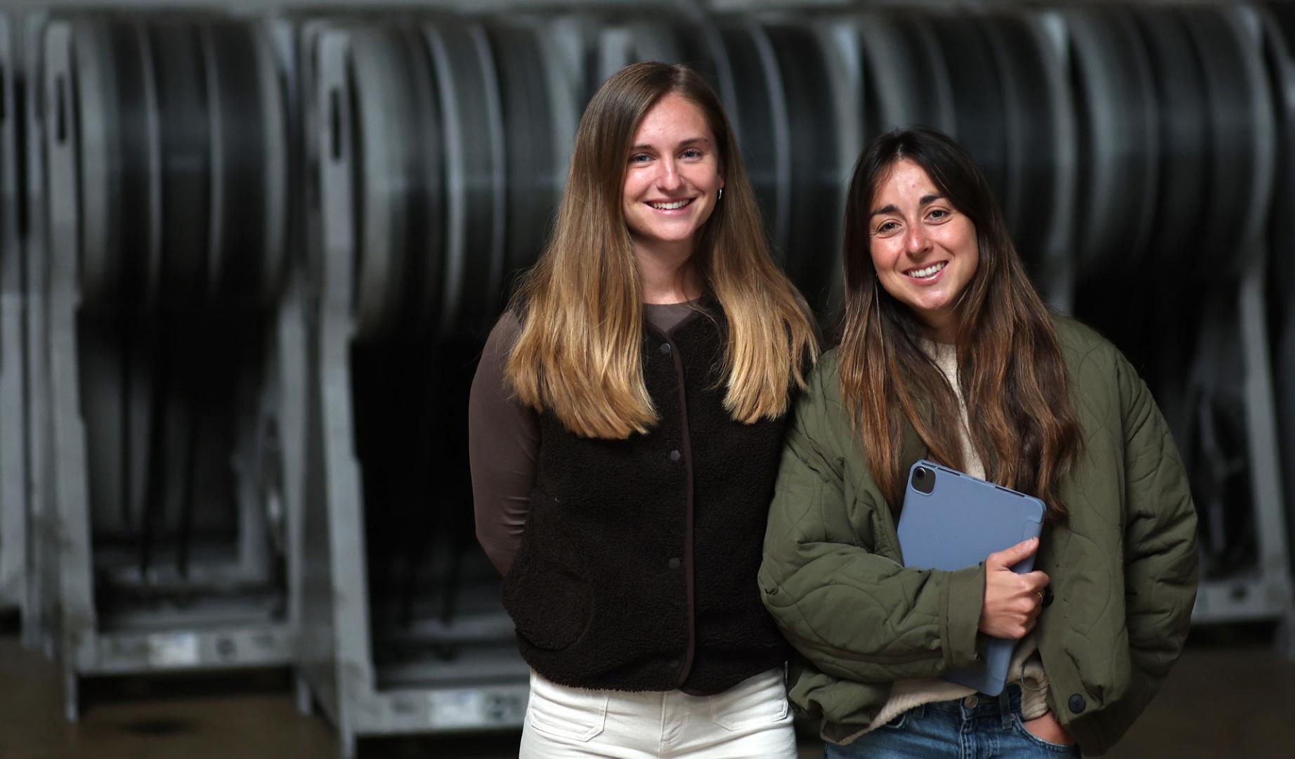 Leire Larrasoain y Mireia Blanco, de la web Educalista.es