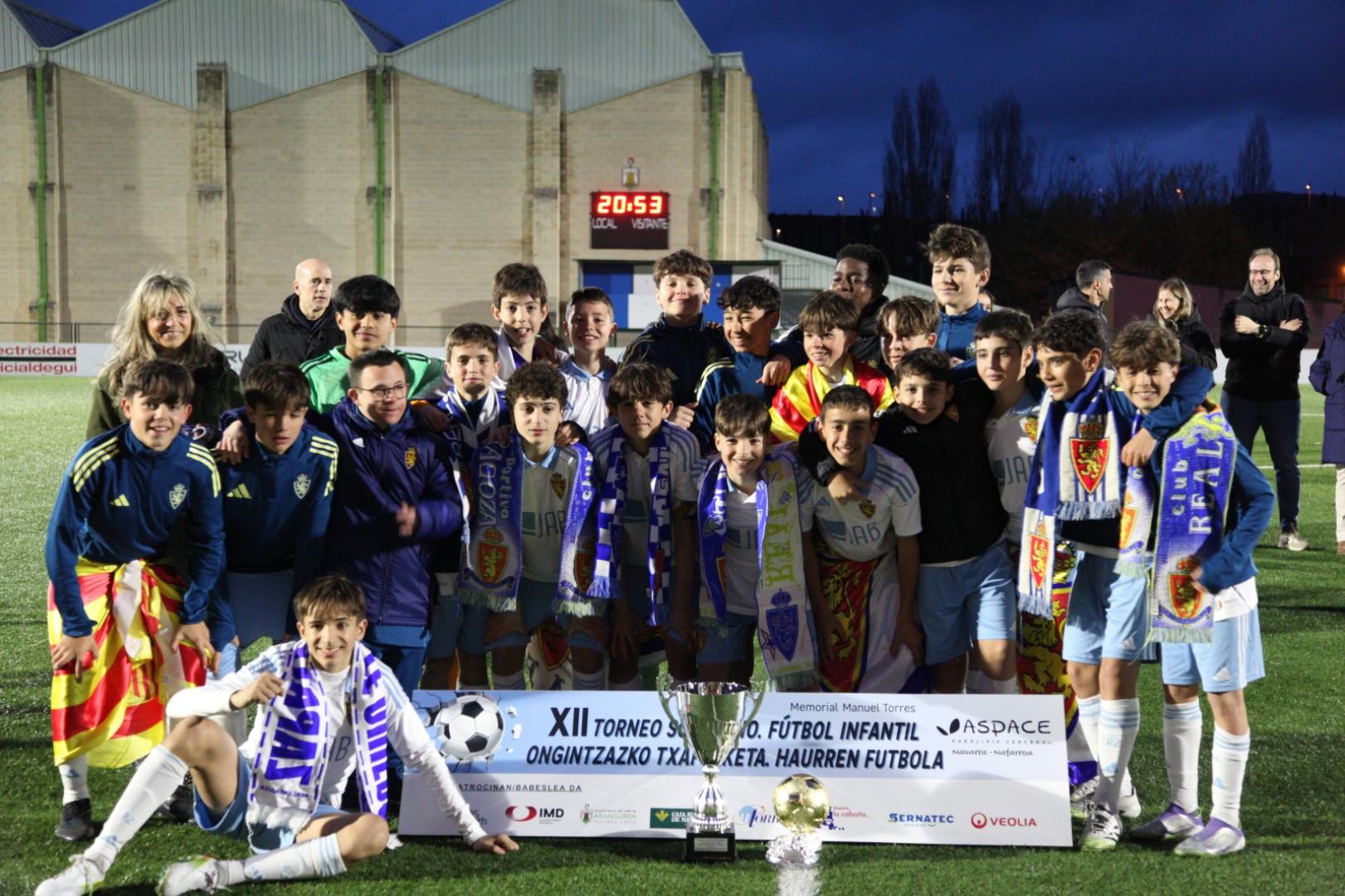 El Real Zaragoza, campeón por sexto año en doce ediciones, tras vencer por 3-0 a la Real Sociedad